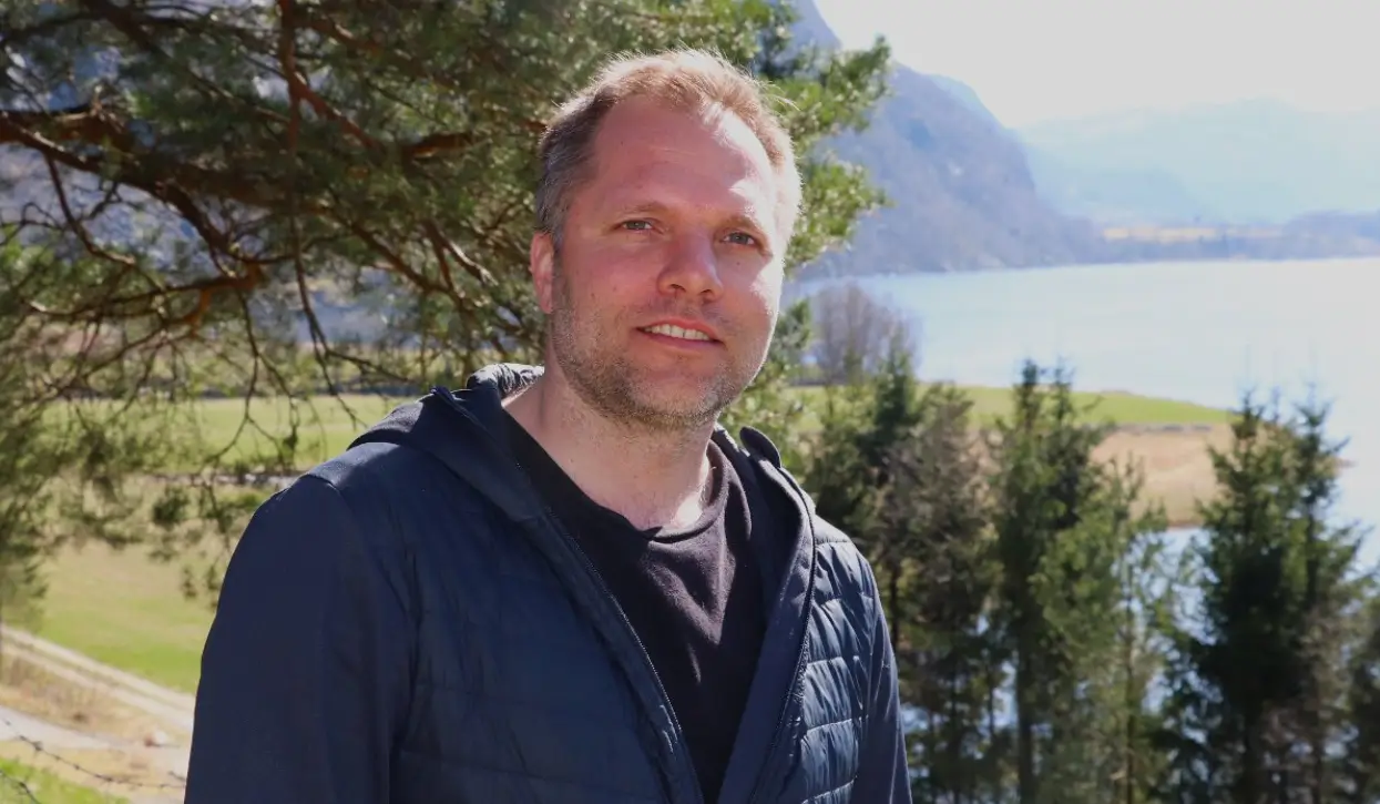 Henning (40) lanserer appen Bagheera
